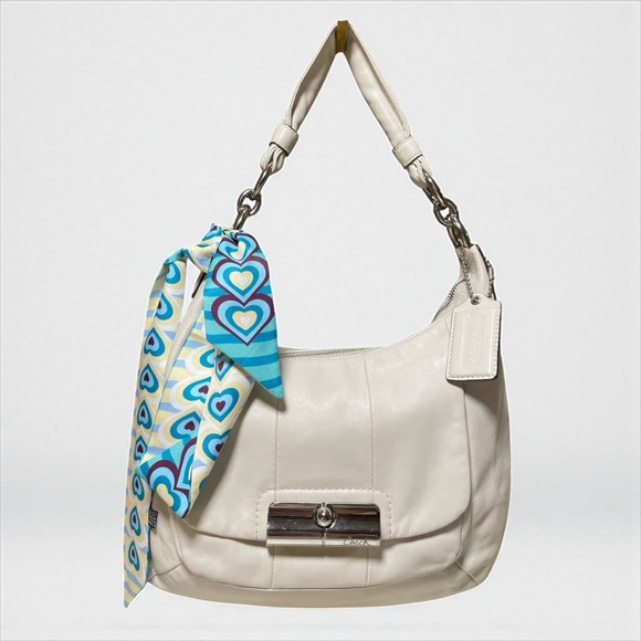 Coach Kristin Leather Hobo Bag in Cream EUC 🤍 - Picture 1 of 17